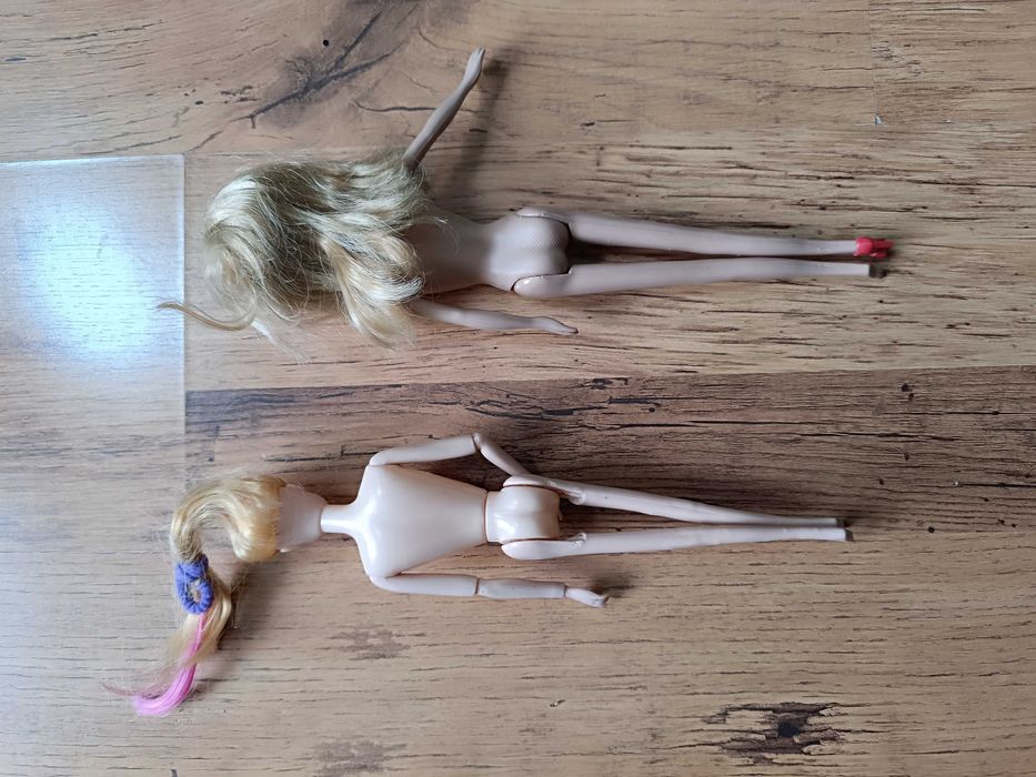 Продавам две кукли барби