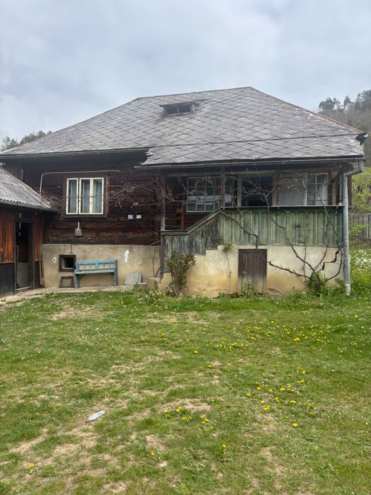 Casa de lemn de brad de vanzare