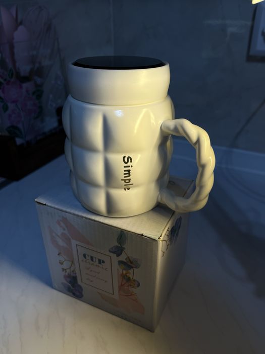 Чашка-термос. Чашка с крышкой. Качественная чашка в подарок.