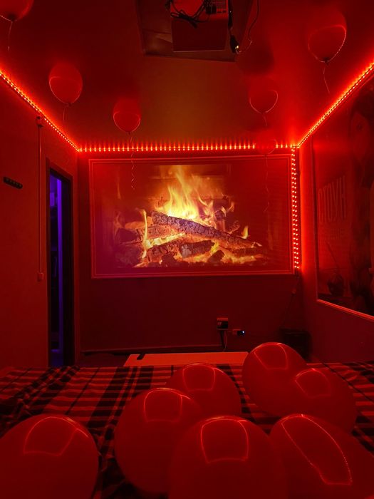 Продам Kinoroom готовый бизнес