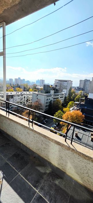 Продава се Двустаен апартамент в София, Изток - 70 кв.м за 4572 €/кв.м - Снимка #11