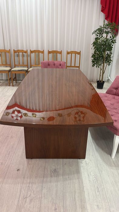 Конференции стол