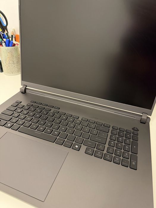 Laptop ASUS ROG Strix G18 (2025) i7-14650HX | 32GB | 1TB | RTX 5050