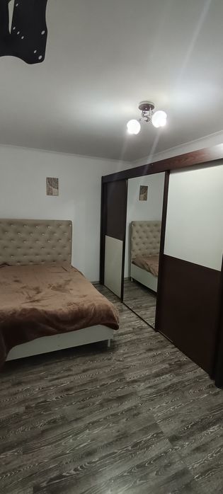 Închiriez apartament 2 camere