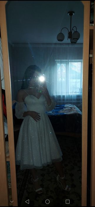 Недорого продам выпускное платье.