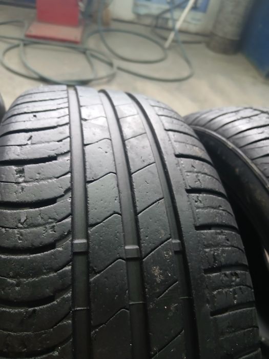 Продаю комплект резины