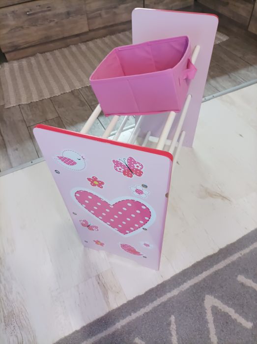 Етажерка за детски играчки