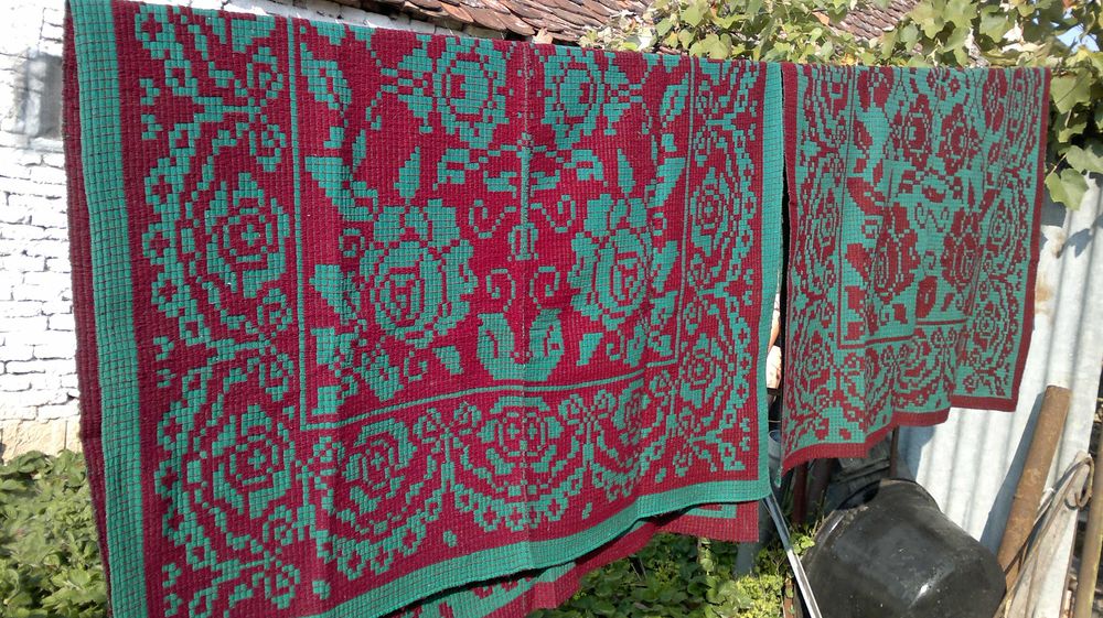 Macat lana tesut la razboi