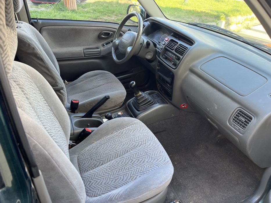 Suzuki grand vitara 1.6 -4x4