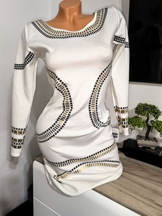 Rochie eleganta mărimea M nouă