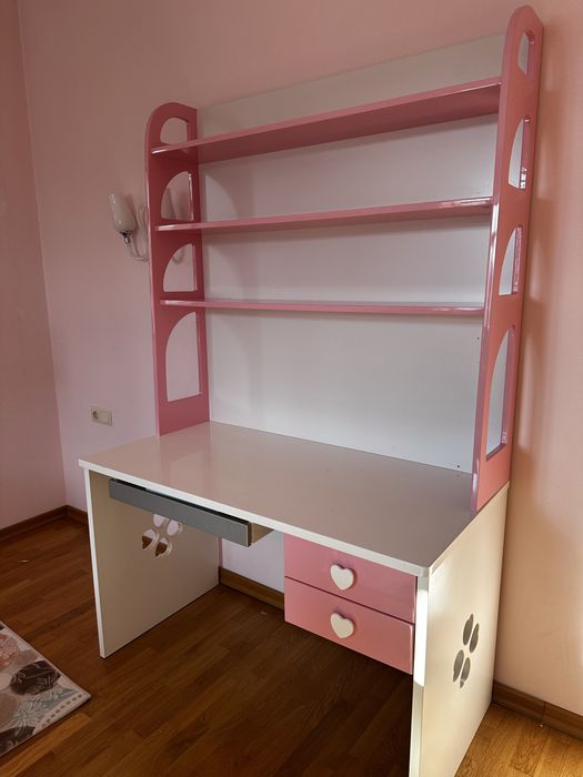 Детская мебель для девочки