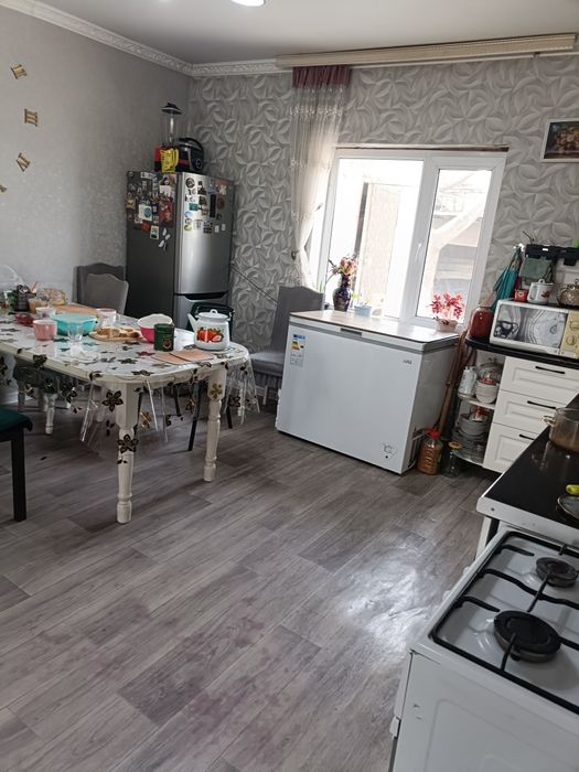 Продам срочно дом с удобствами