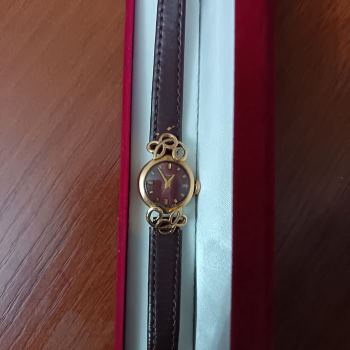 Коллекционные наручные часы золотые, СССР