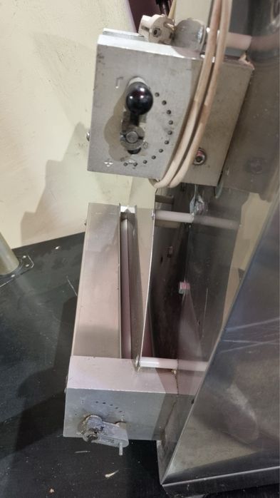 Машина за разточване на тесто за пица