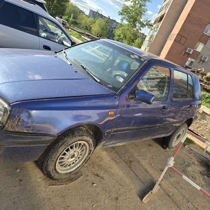 Продам машину фольксваген гольф 3.