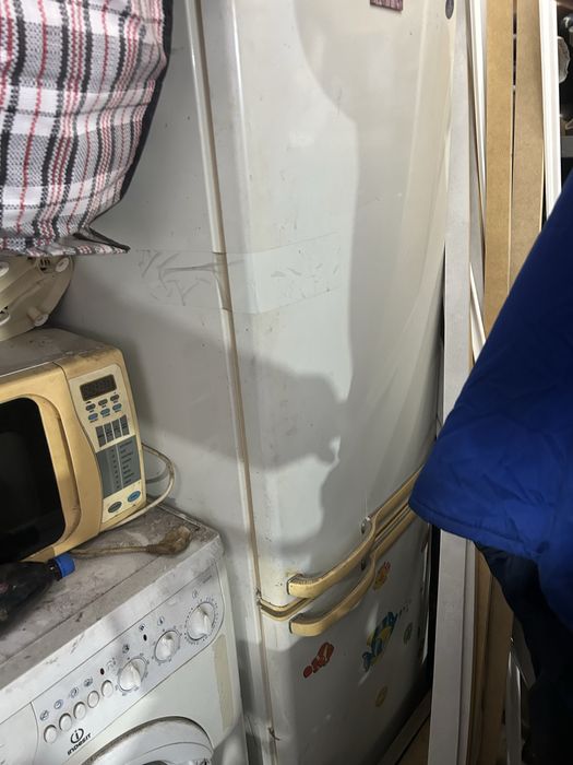 Продам холодильник стиралка