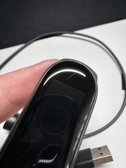 Продаю Mi Band 4, 5