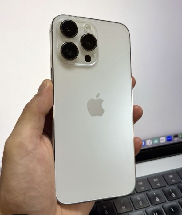 iPhone 17 Pro 256GB / Безупречен