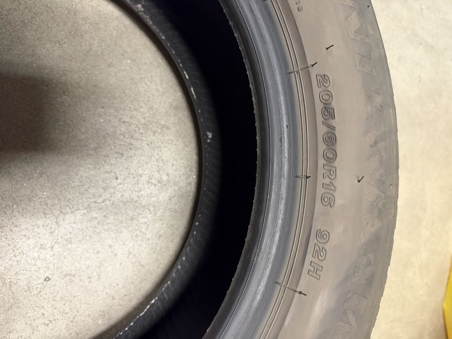 4 Зимни Гуми Firestone 205/60/ R16  комплект