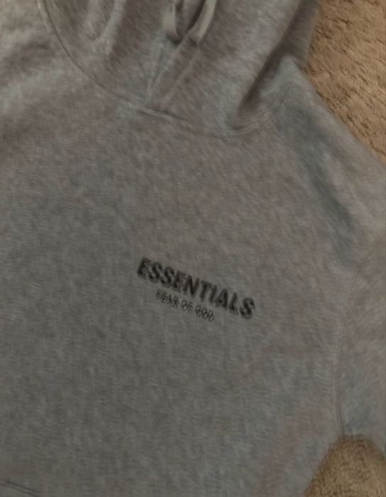 Hanorac essentials
