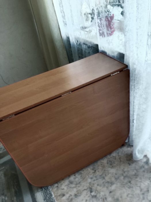Продам стол-книжка