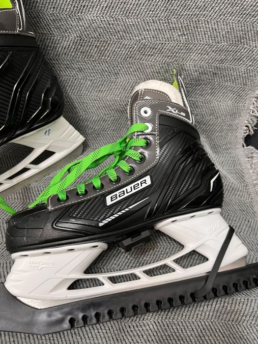 Продаём новые коньки bauer