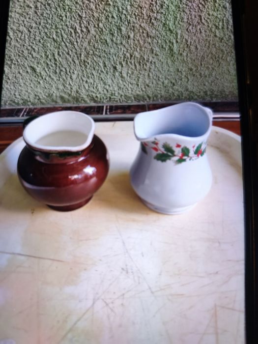 Наборы для специй, солонки, кувшинчики для молока