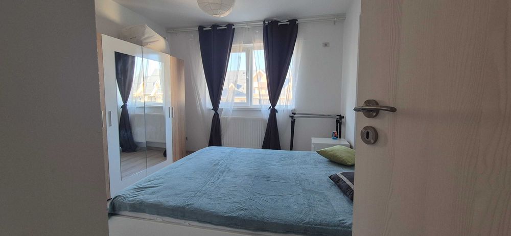 Inchiriez apartament 2 camere + PARCARE