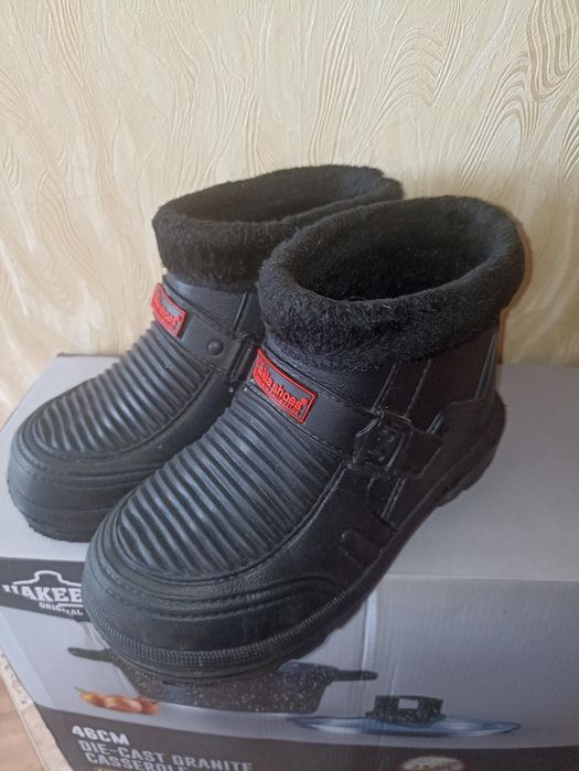 Галоши 38 размер продам