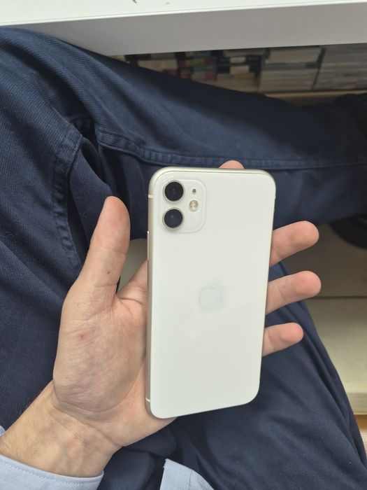 Iphone 11 ideal .