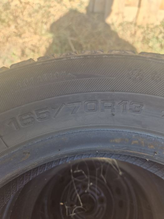 Продам резину на 13