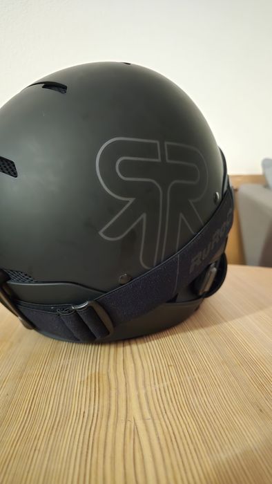 Cască ski Ruroc RG1 Black, folosit puțin
