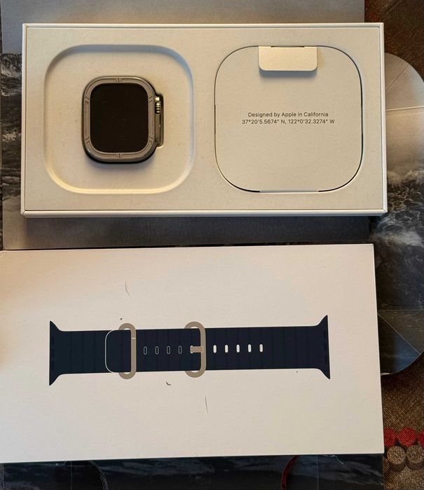 Apple Watch Ultra2 49mm Titanium Blue Ocean Band