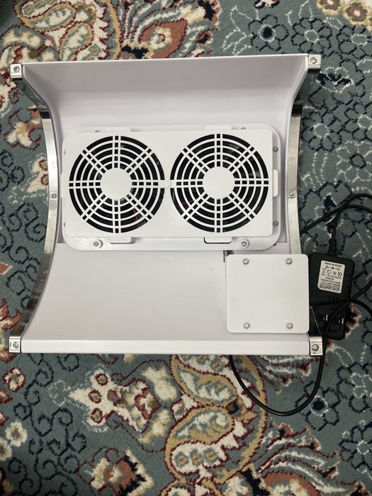 Вытяжка для маникюра