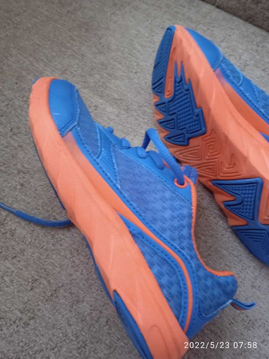 Чисто нови детски маратонки 32 нонер