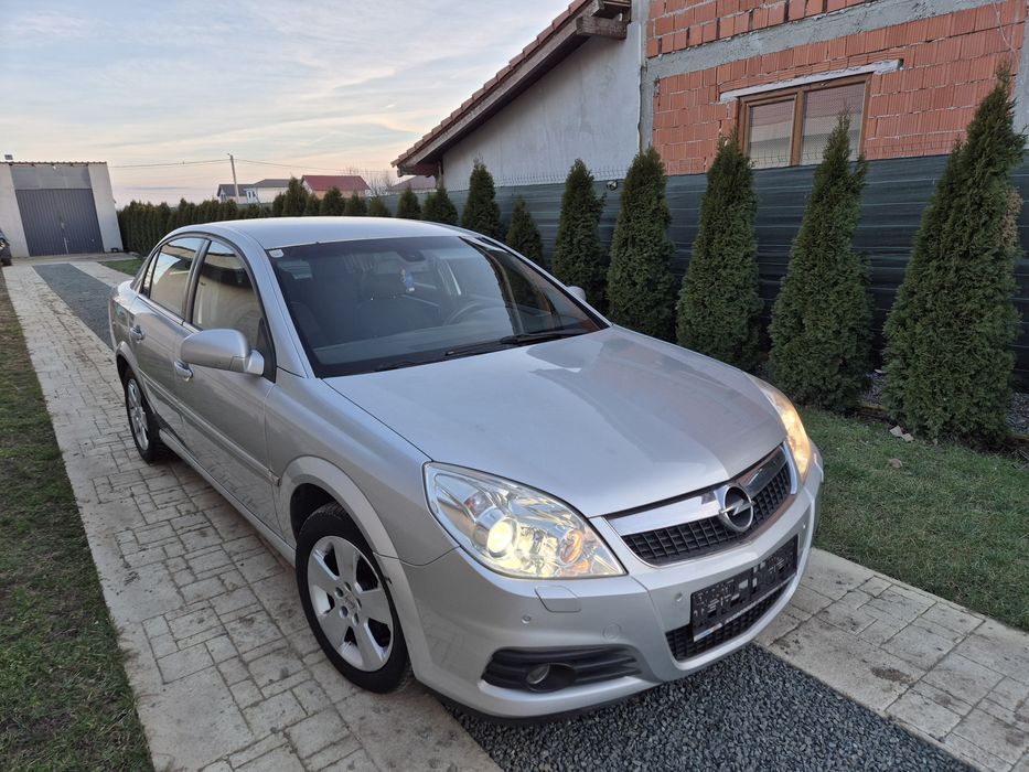 Opel Vectra C Facelift 1.9 CDTI 6+1 Viteze  Xenon Parktronic Tempomat