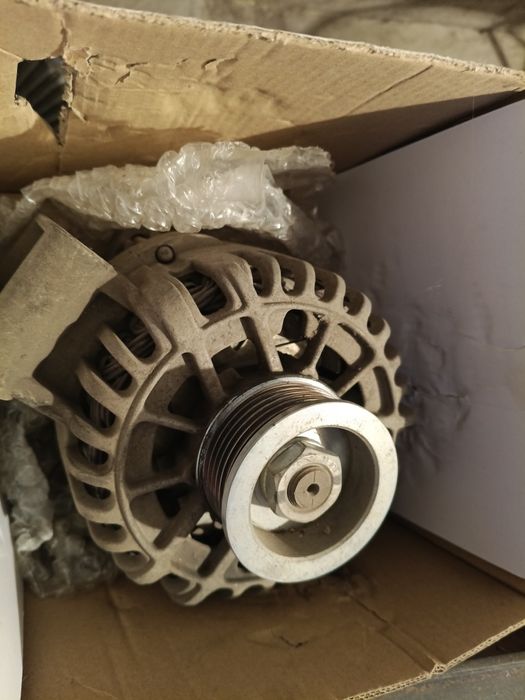 Продам авто запчасти