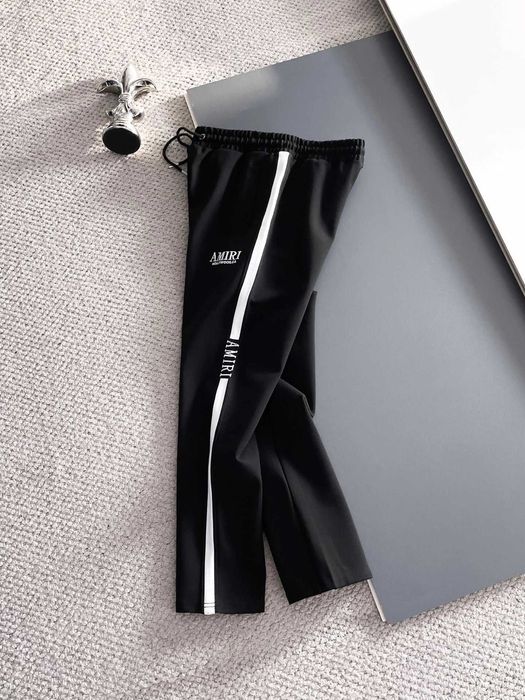 Aduc pe comanda Compleu AMIRI orice model