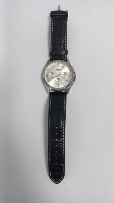 Обмен casio mtp-1375 в идеальном состояний.