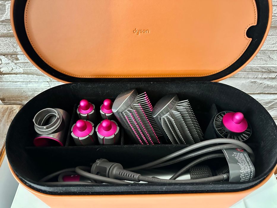 Dyson Airwrap Complete V9