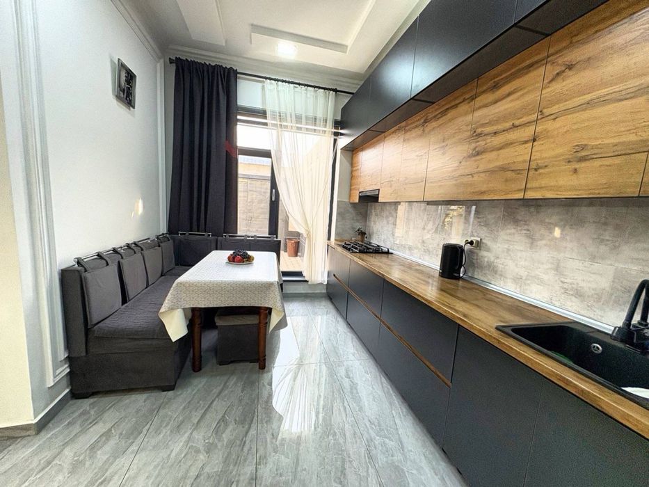 Продается Дом,коттедж,участок 180 м2 Хай тек