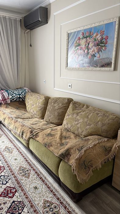 Продам диван за 10 000 тг.