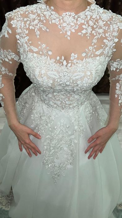 Платье свадебное