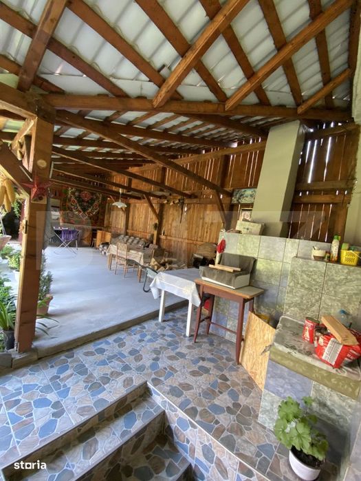 Casa de vanzare, 3 camere, 150 mp, 3.687 mp teren - Livezile