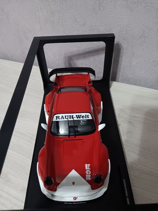 Macheta Porsche Rosso 1 18