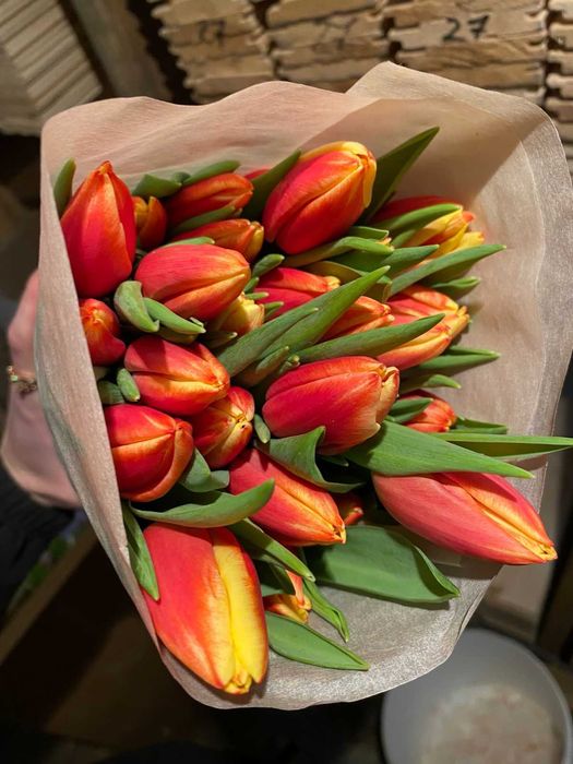 Тюльпаны. РАСПРОДАЖА. .