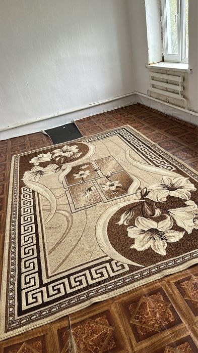 Продаются ковры в хорошем состоянии