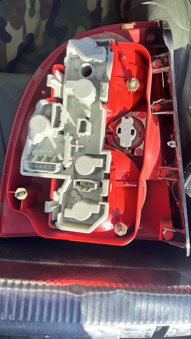 Фонарь задний правый Passat b5+ (седан)