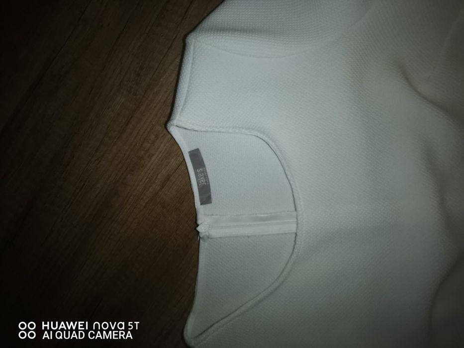 Top peplum din țesătură groasa