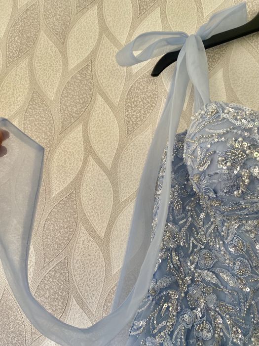 Абитуриентска рокля